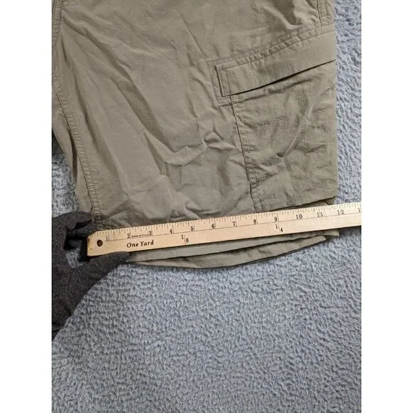 REI Co-op Shorts Mens 40 Nylon Hiking Outdoor Relaxed Cargo Pockets Beige - Picture 11 of 16